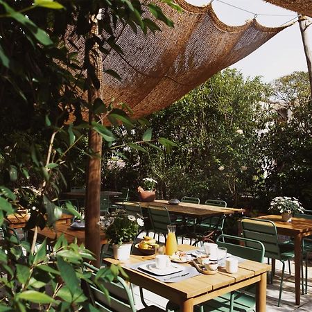 Coq Hotel Коголен Екстериор снимка
