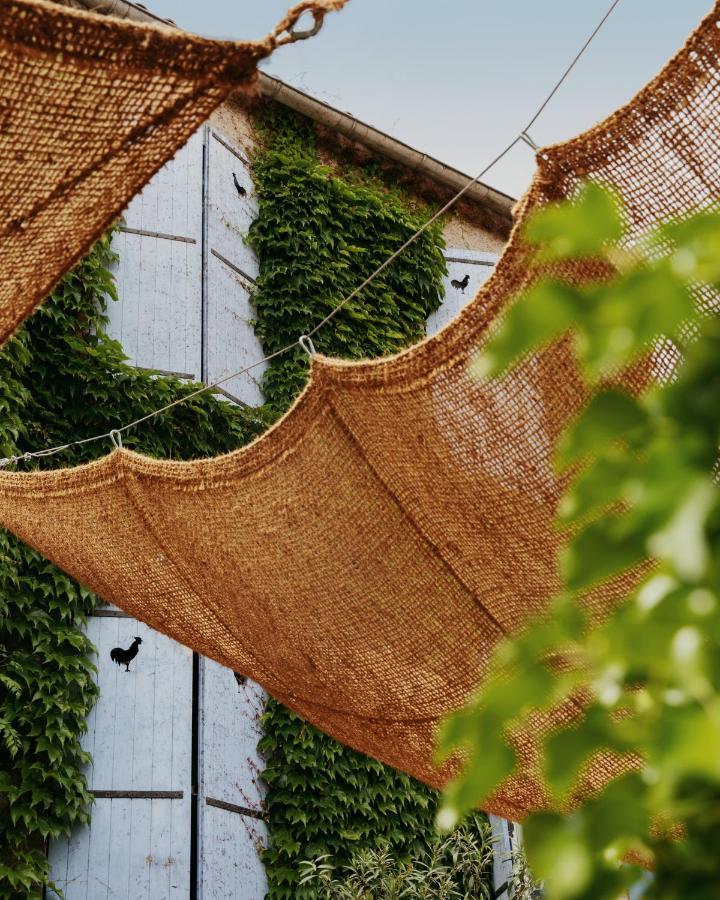 Coq Hotel Коголен Екстериор снимка