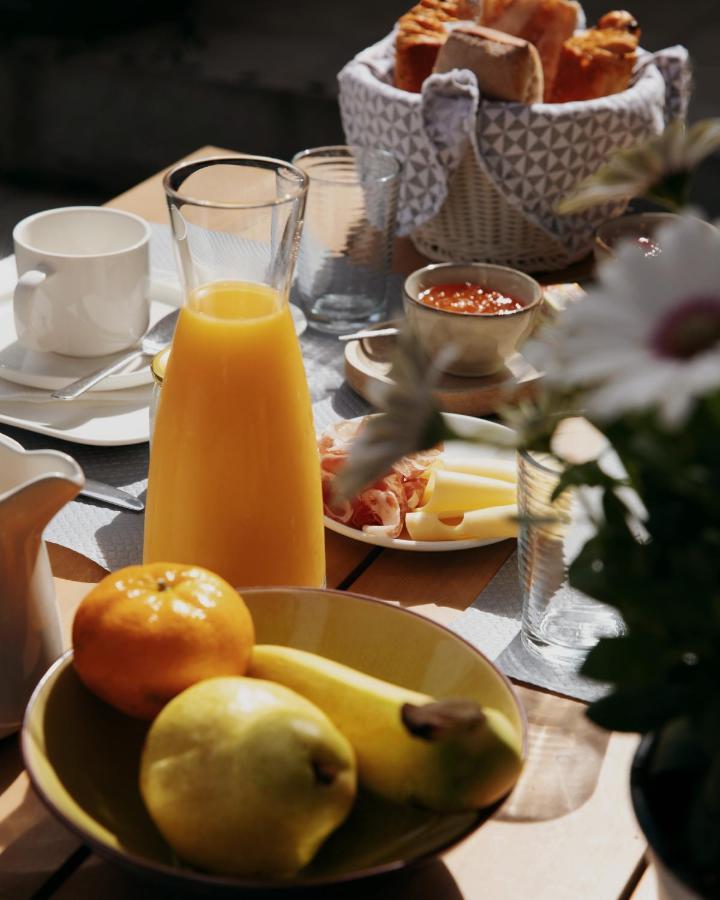 Coq Hotel Коголен Екстериор снимка