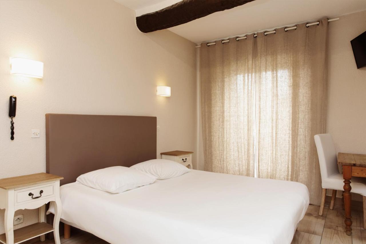 Coq Hotel Коголен Екстериор снимка