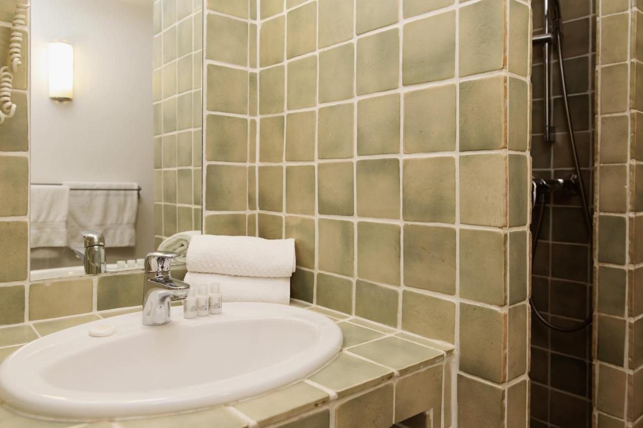 Coq Hotel Коголен Екстериор снимка