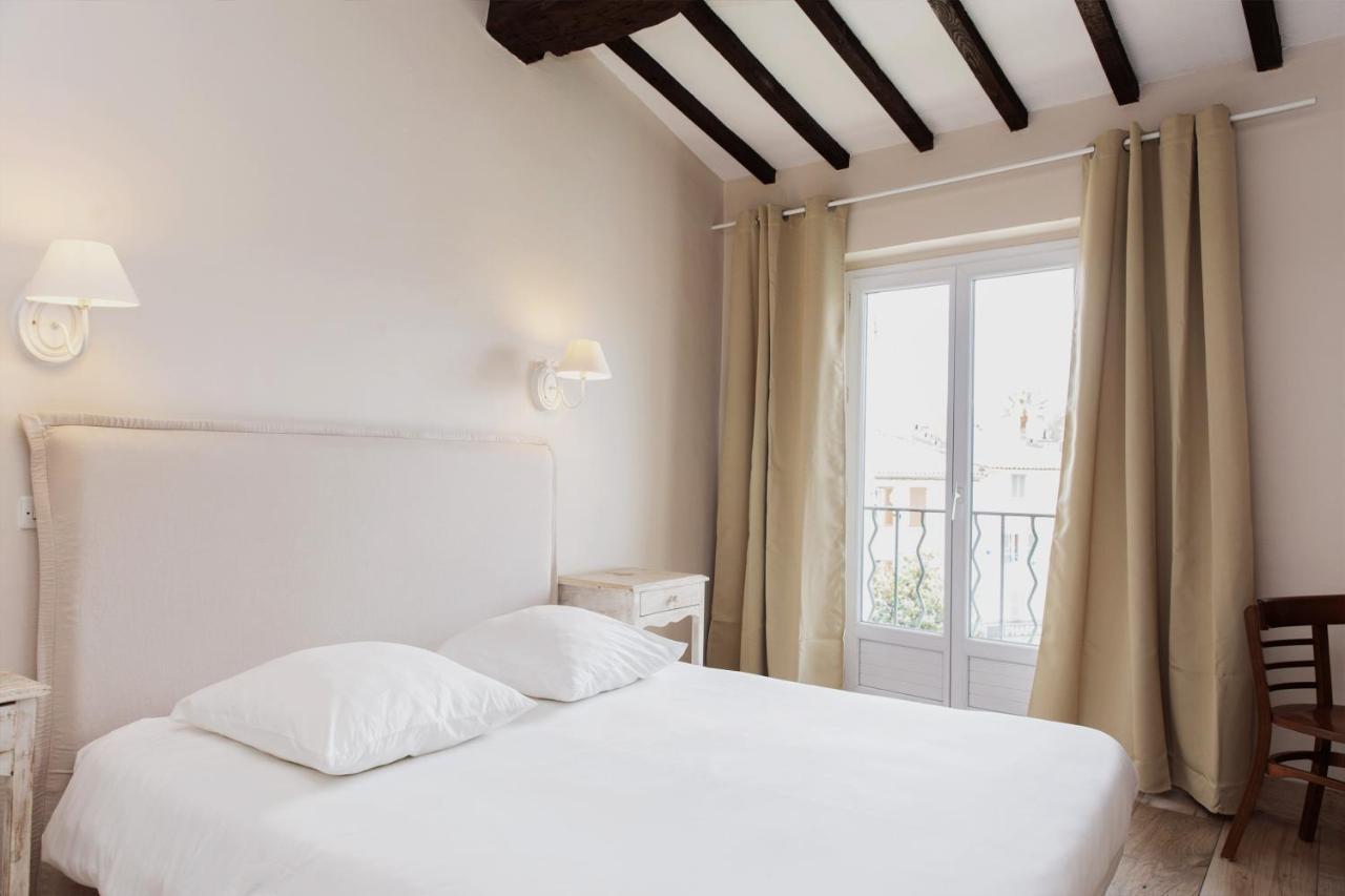 Coq Hotel Коголен Екстериор снимка