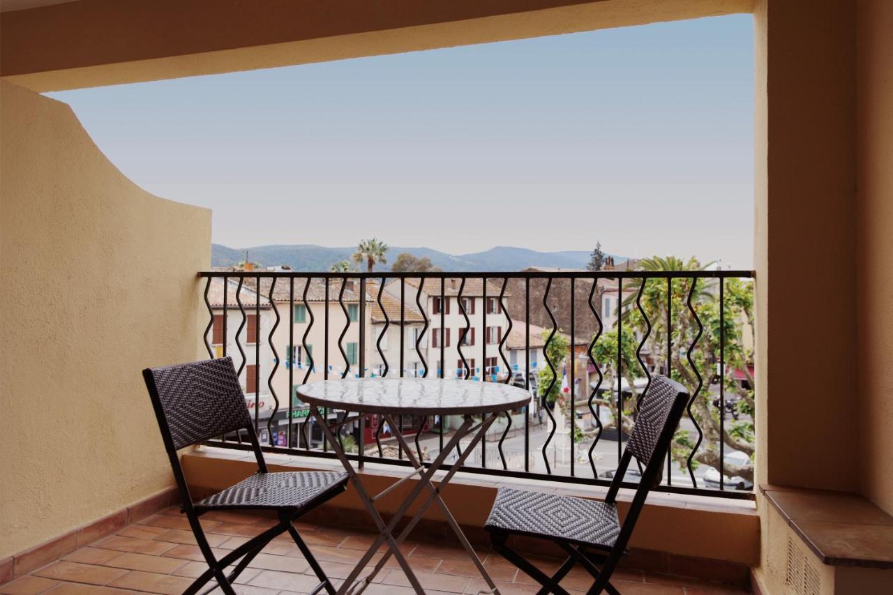 Coq Hotel Коголен Екстериор снимка